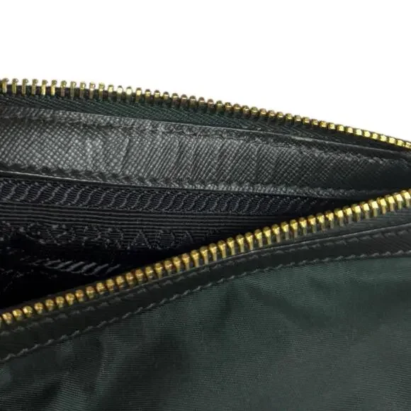 PRADA Green Shoulder Bag - Picture 8 of 16